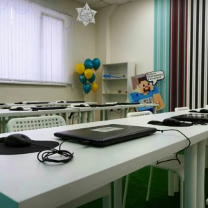 KIBERone для будущих КиберГероев в Ижевске! - КИБЕРшкола программирования для детей, компьютерные курсы для школьников, начинающих и подростков - KIBERone г. 
